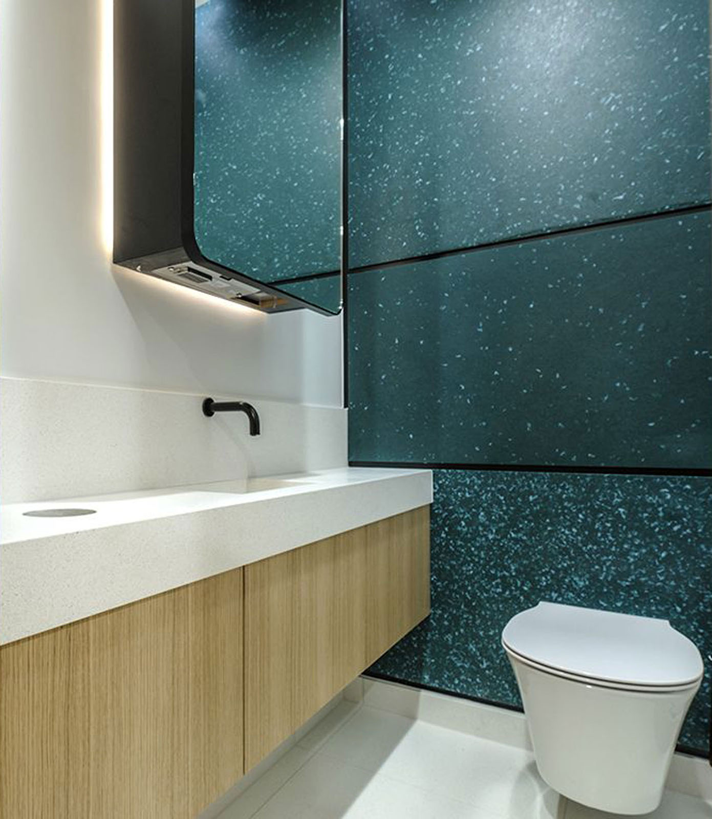 Decorative, Recycled Plastic Bathroom and Shower Wall Panels
